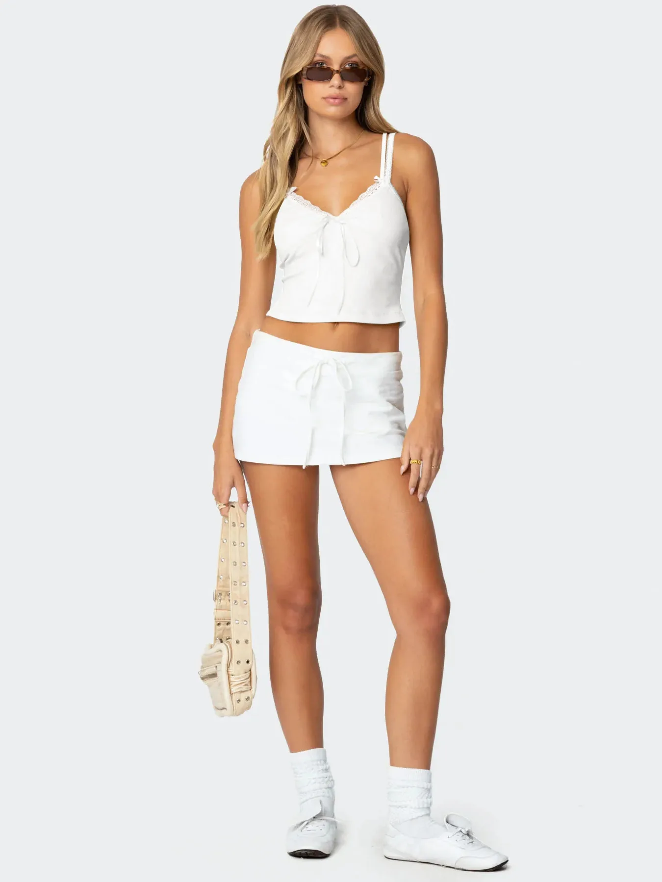 Sweet And Spicy Girl Lace Stitching Low-cut Contrast Color Double Shoulder Strap Fake Two-piece Bow Decorative Spice Sling display picture 10