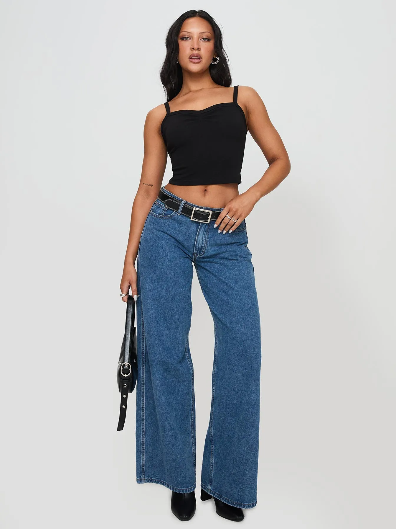 Style  New Hot Selling Pleated Vest Slim-fit Ultra-short Navel Sling Spring And Summer display picture 24