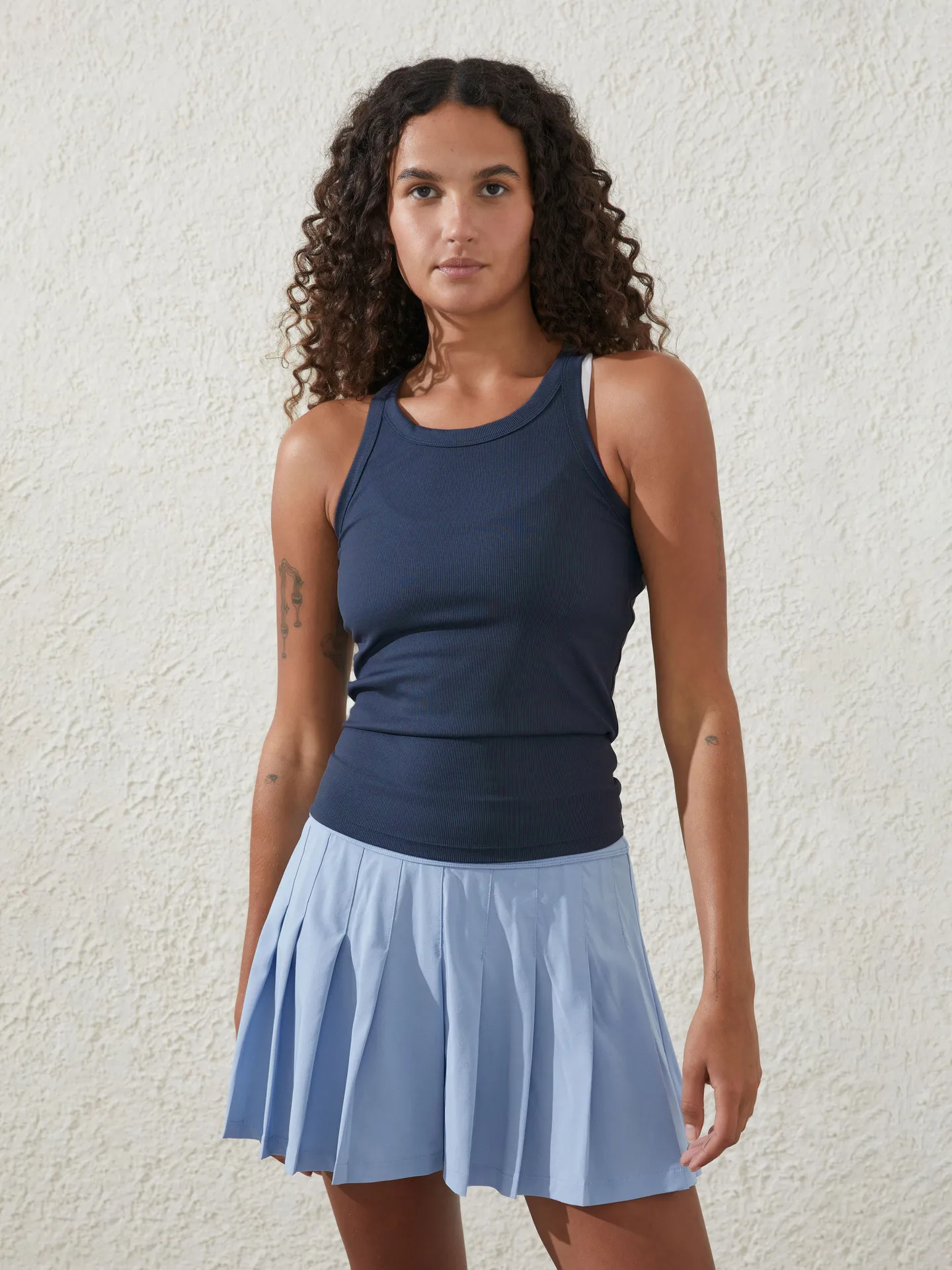Explosions New  Women's Sports Thread Solid Color Sleeveless Knitted All-match Sling Spring And Summer display picture 9