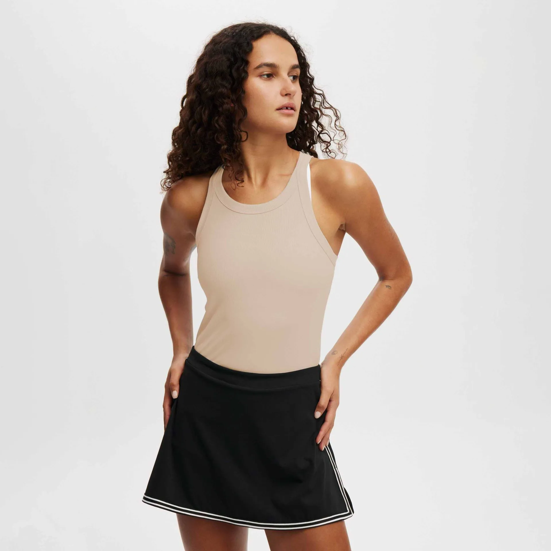 Explosions New  Women's Sports Thread Solid Color Sleeveless Knitted All-match Sling Spring And Summer display picture 20