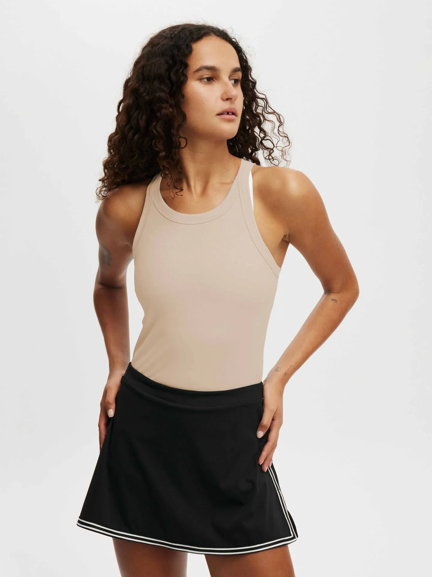 Explosions New  Women's Sports Thread Solid Color Sleeveless Knitted All-match Sling Spring And Summer display picture 21