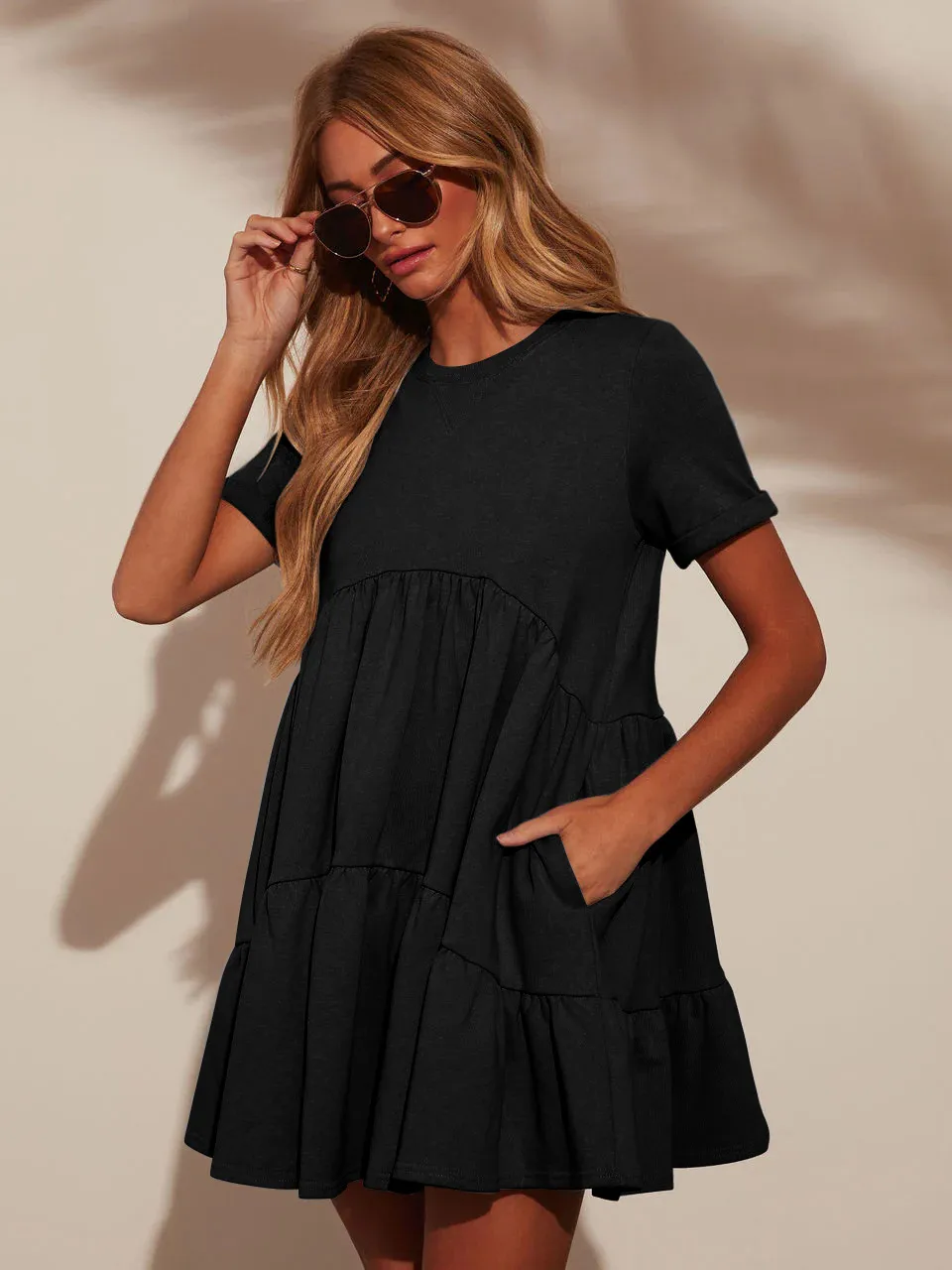 Explosions Summer Casual Pocket Short Round Neck Short Sleeve Pleated Loose Women's Dress display picture 18
