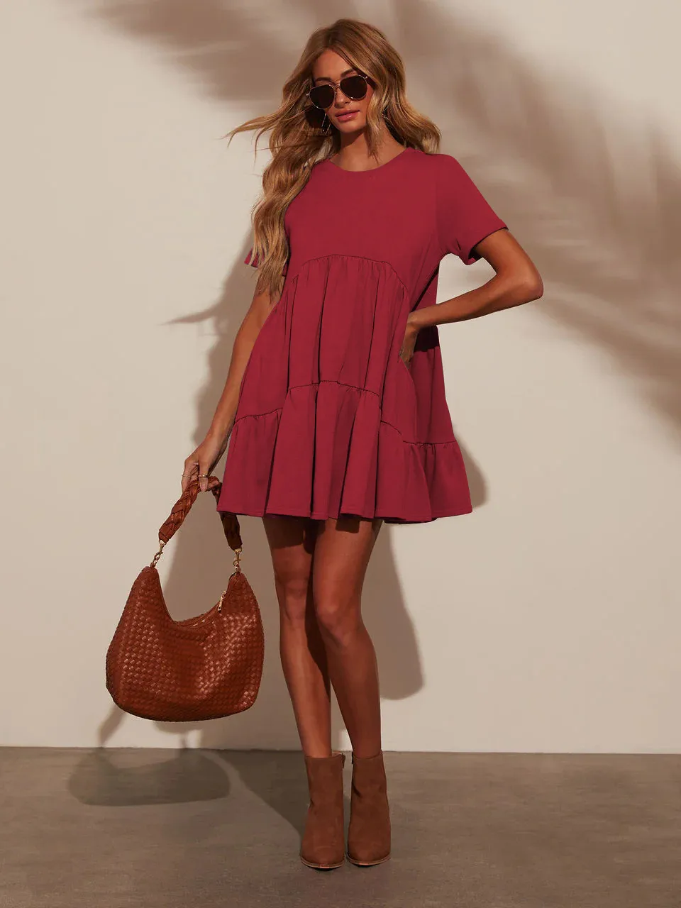 Explosions Summer Casual Pocket Short Round Neck Short Sleeve Pleated Loose Women's Dress display picture 35