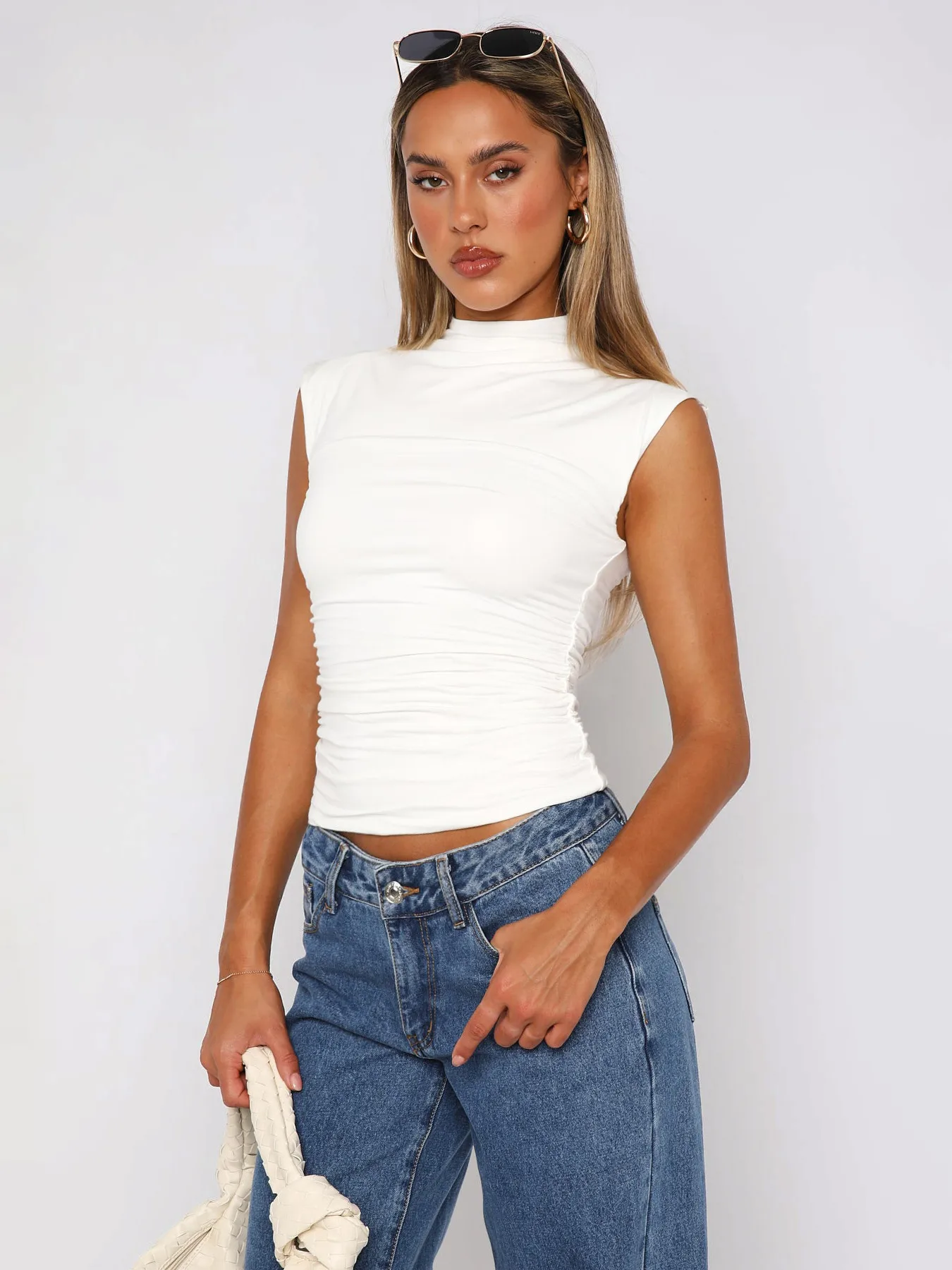Fashion  Sexy Women's Half-turtleneck Sleeveless Elegant Small Vest Pleated All-match Base Short Top display picture 4