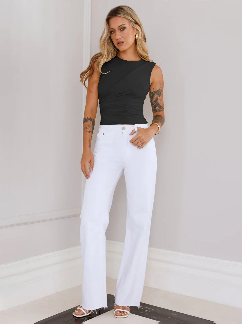 New  Sleeveless Women's Sexy Solid Color Round Neck Spice Girl Fashionable Slim-fit Vest Top display picture 14