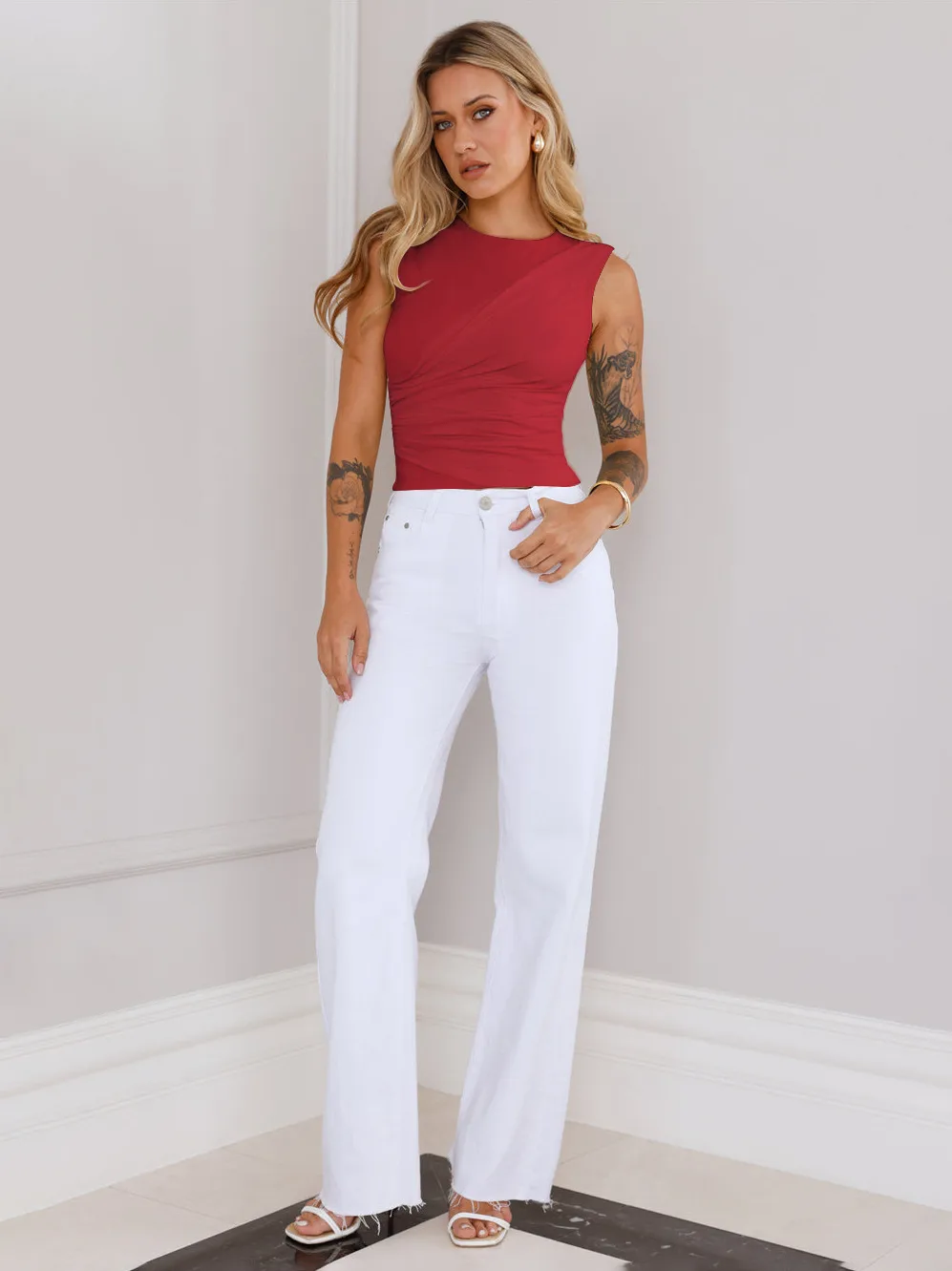 New  Sleeveless Women's Sexy Solid Color Round Neck Spice Girl Fashionable Slim-fit Vest Top display picture 33