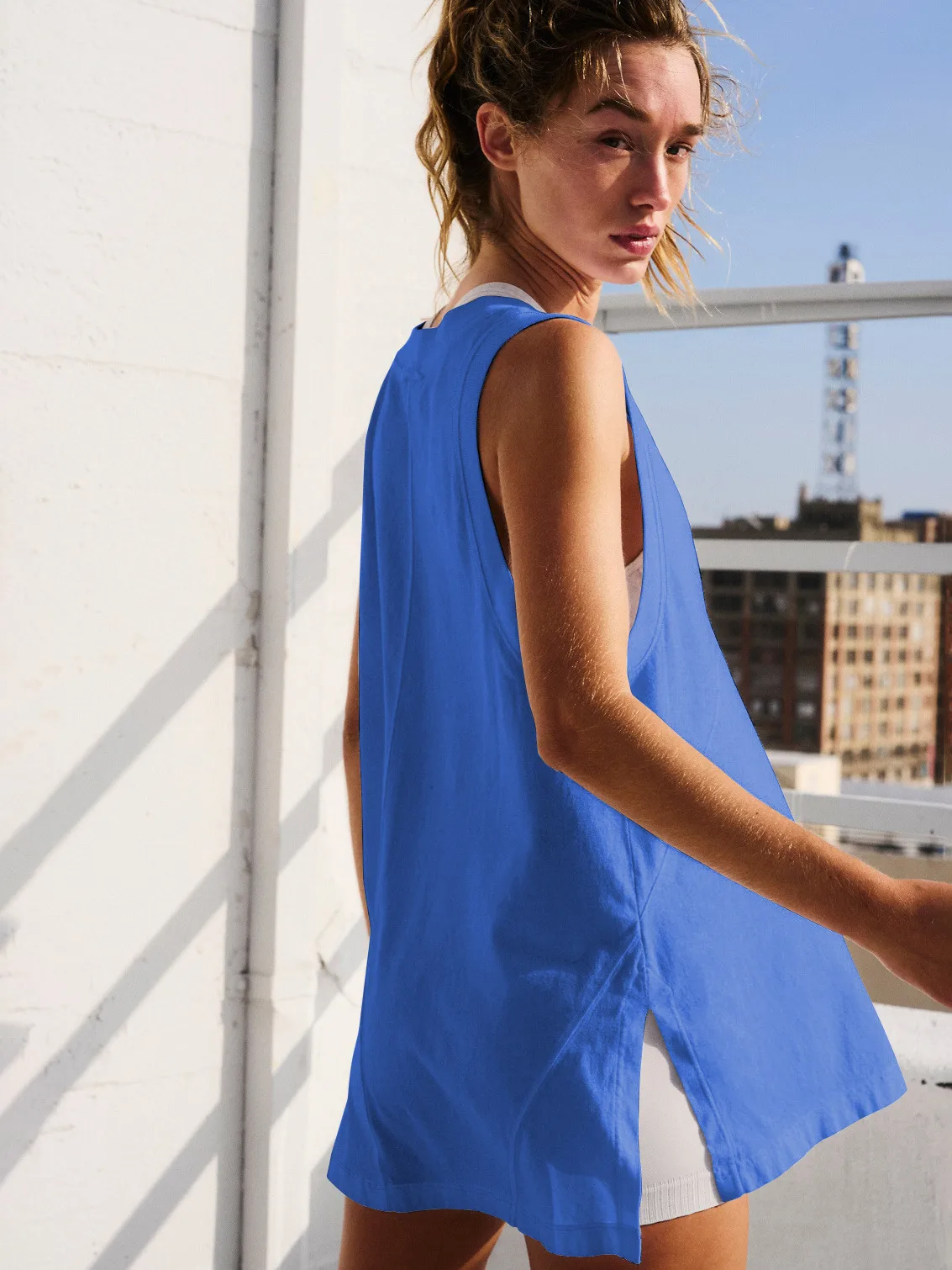 Women's  New Long Sleeveless Vest Comfortable Casual Sports V-neck Loose T-shirt Women display picture 25