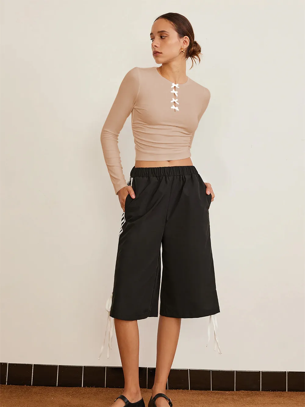 -style New Y2K Sexy Spice Girl Spring And Summer Slim-fit Hollow Bow Decorative Long-sleeved Top T-shirt display picture 23