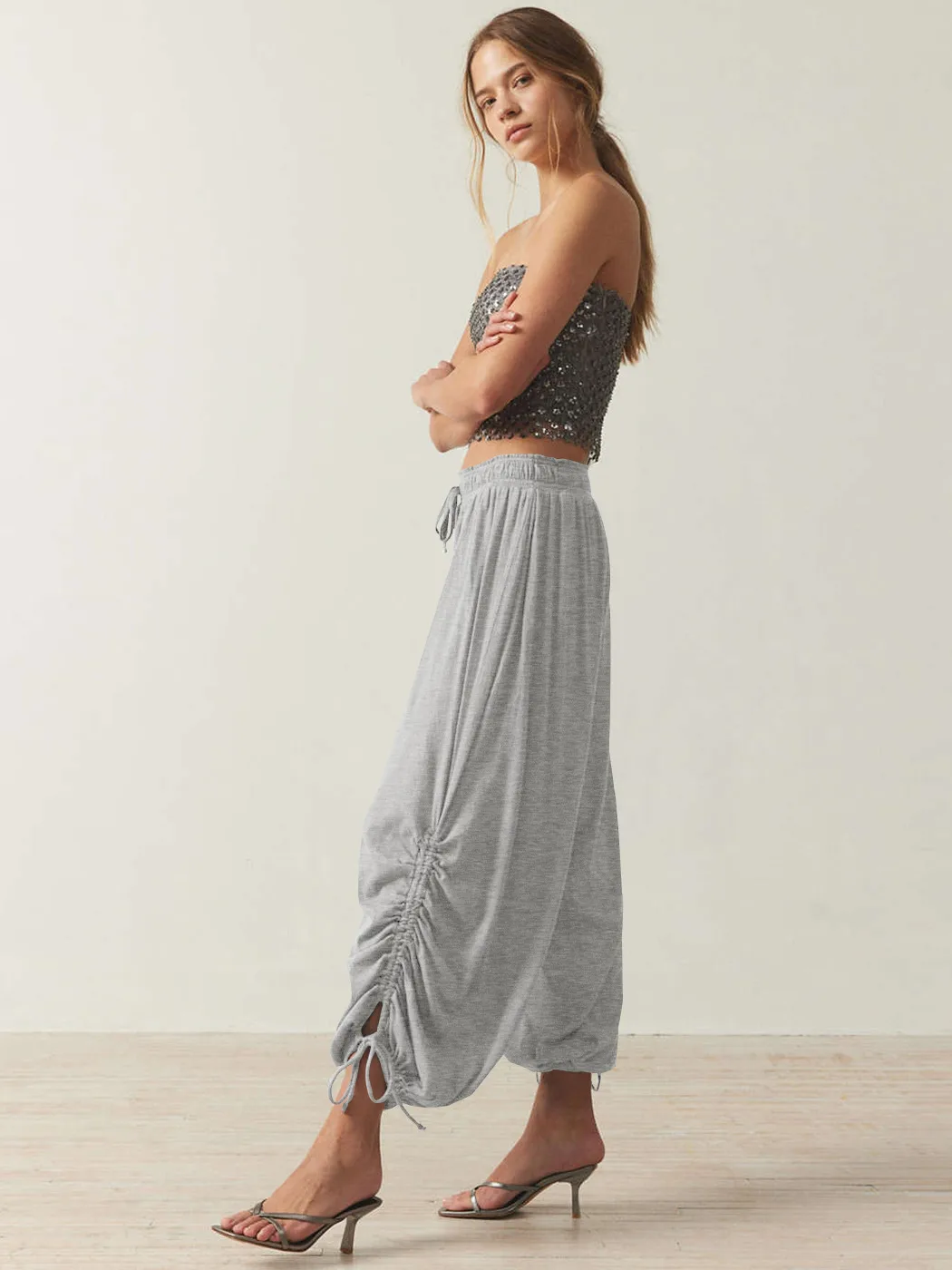 Foreign Trade Fashion  Fashion Solid Color Drawstring Lace-up Design Sense Lantern Casual Comfortable Autumn Cropped Pants display picture 5