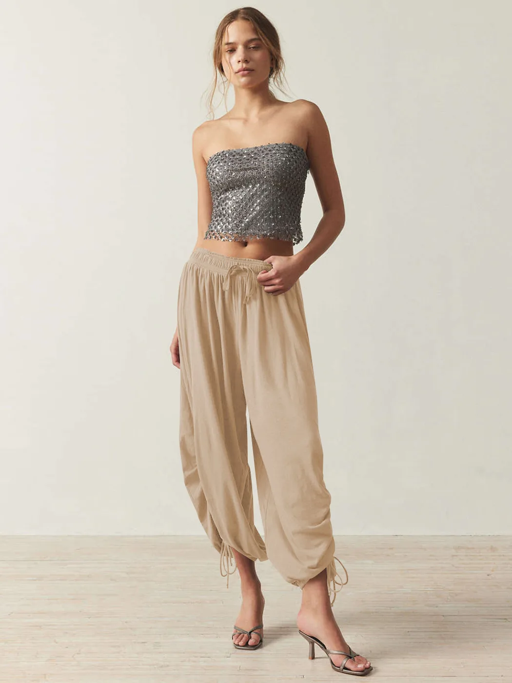 Foreign Trade Fashion  Fashion Solid Color Drawstring Lace-up Design Sense Lantern Casual Comfortable Autumn Cropped Pants display picture 16