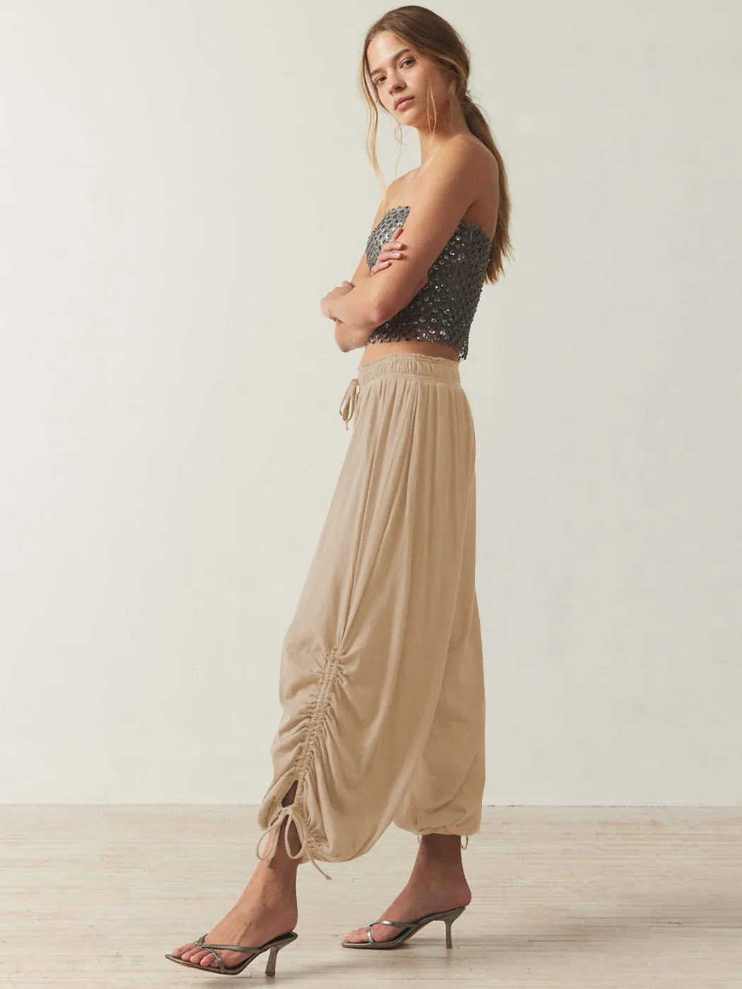 Foreign Trade Fashion  Fashion Solid Color Drawstring Lace-up Design Sense Lantern Casual Comfortable Autumn Cropped Pants display picture 17