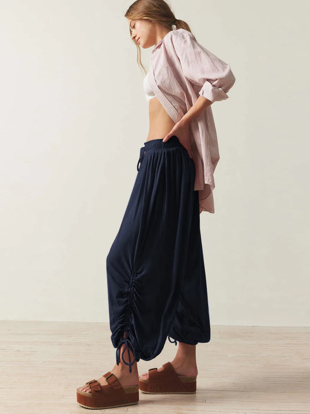 Foreign Trade Fashion  Fashion Solid Color Drawstring Lace-up Design Sense Lantern Casual Comfortable Autumn Cropped Pants display picture 35