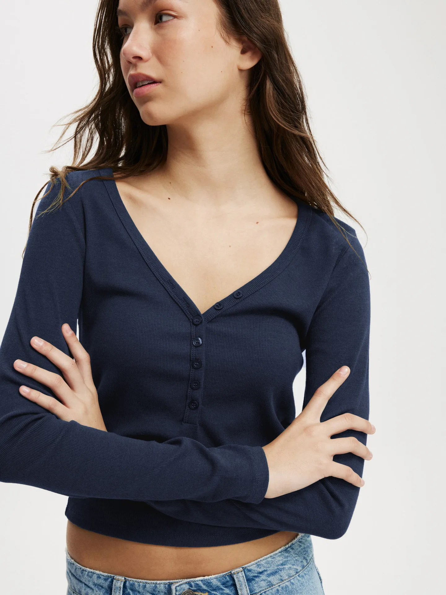 Fashion  Knitted Navel Short Long Sleeve Slim Slim Top Button V-Neck Autumn And Winter Base Shirt display picture 18