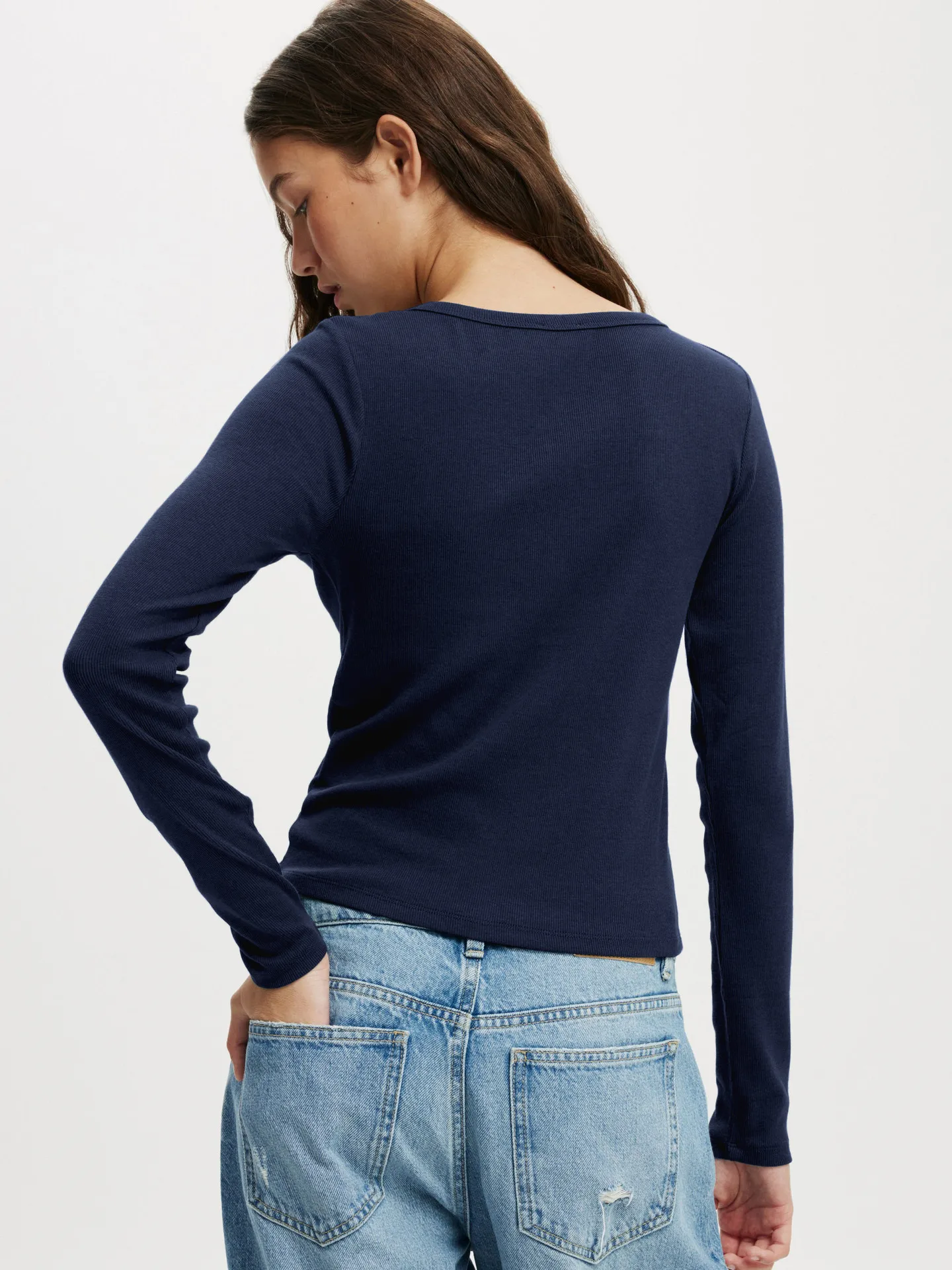 Fashion  Knitted Navel Short Long Sleeve Slim Slim Top Button V-Neck Autumn And Winter Base Shirt display picture 19