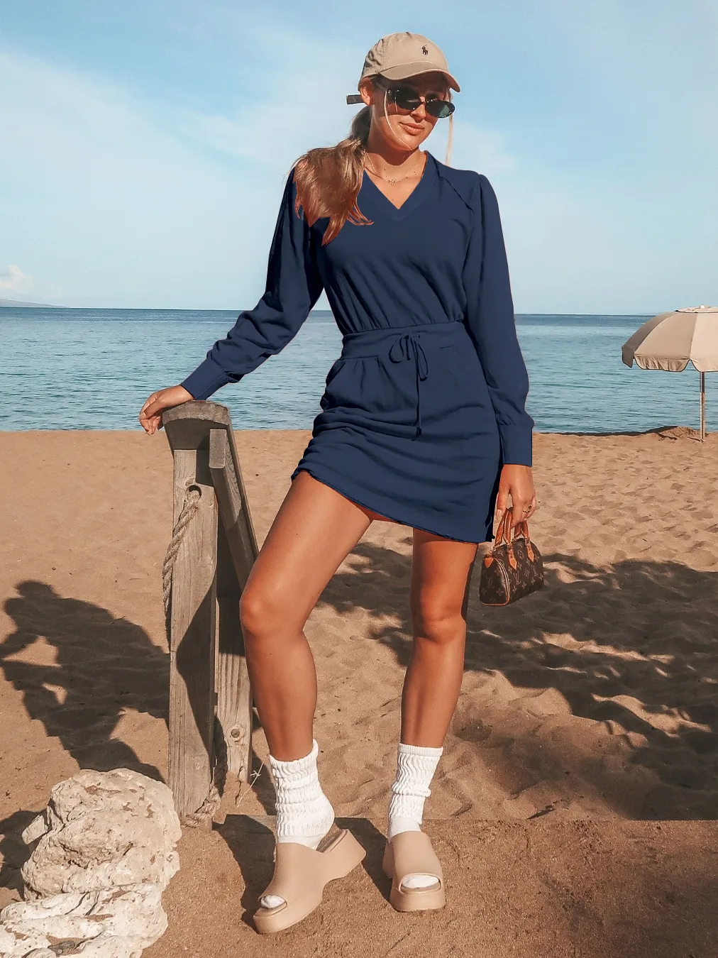 Wish Explosions Autumn And Winter Joker Solid Color V-Neck Pocket Fashion Dress Elegant Simple Hot Women's Clothing display picture 7