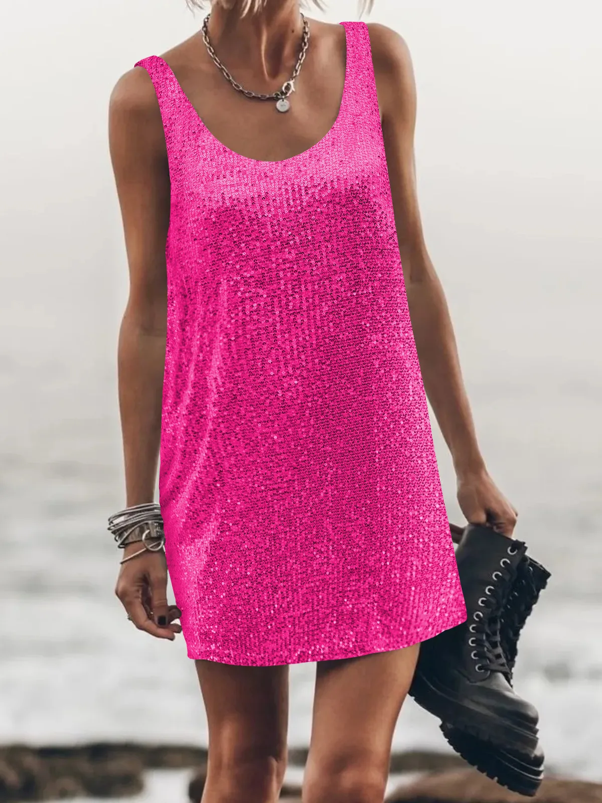 U-collar Sleeveless Loose Backless New Vest Dress Casual Sequins Sexy Suspenders Dress Women's Clothing display picture 6