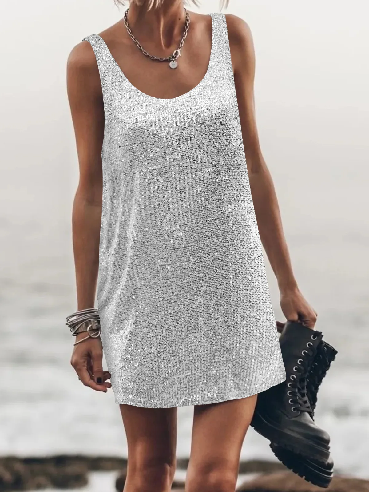 U-collar Sleeveless Loose Backless New Vest Dress Casual Sequins Sexy Suspenders Dress Women's Clothing display picture 26