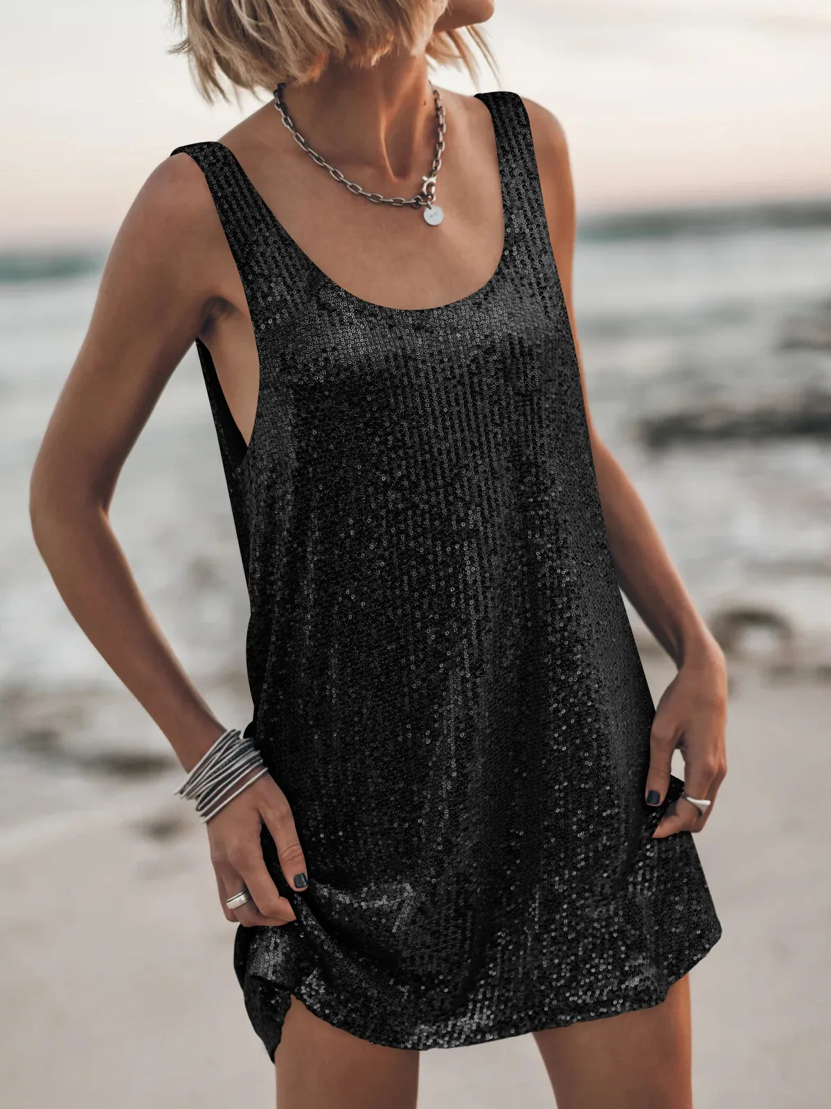 U-collar Sleeveless Loose Backless New Vest Dress Casual Sequins Sexy Suspenders Dress Women's Clothing display picture 29