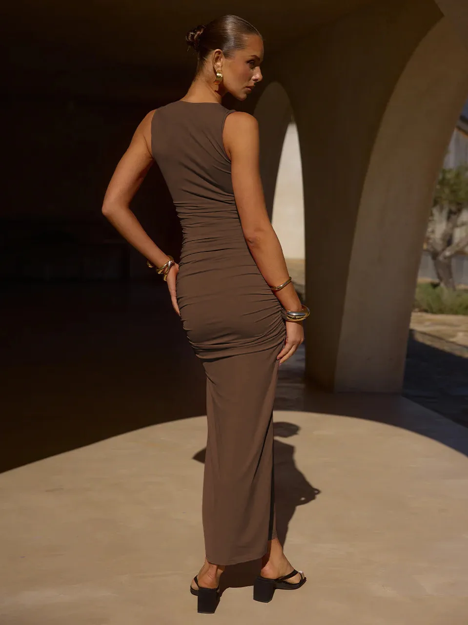 Summer  New Women's Sexy Split Hip Square Collar Celebrity Style Slim-fit Solid Color Slimming Dress display picture 19
