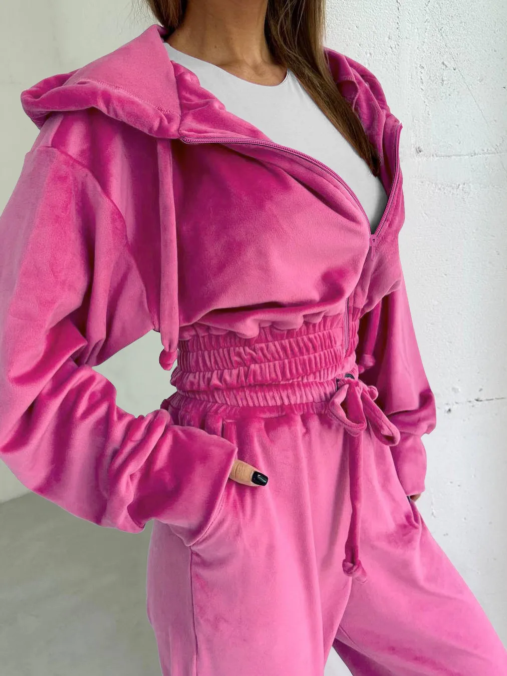 Silver Fox Velvet Hooded Sweater Suit  Autumn And Winter Fashion Waist Short Coat Pants Two-piece Set display picture 23