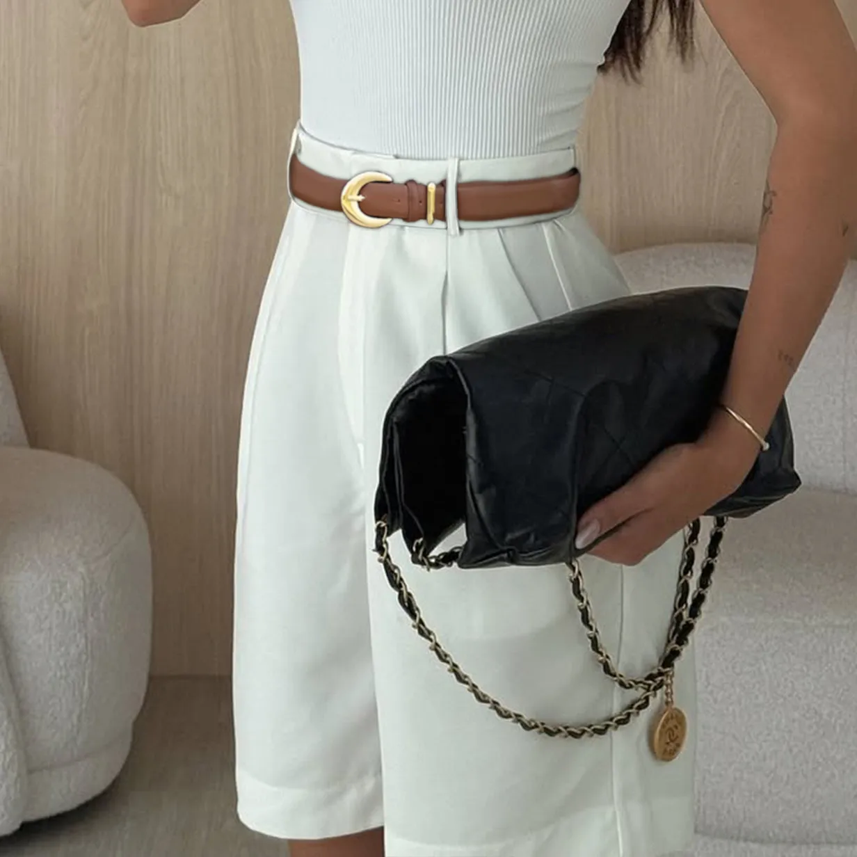 Women's Holiday Street Simple Style Classic Style Solid Color Shorts display picture 3