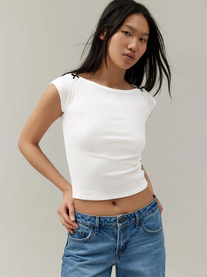 Designed   Spring And Summer New Fashion Trend Solid Color Shoulder T-shirt Bow Decoration Slim Top display picture 2