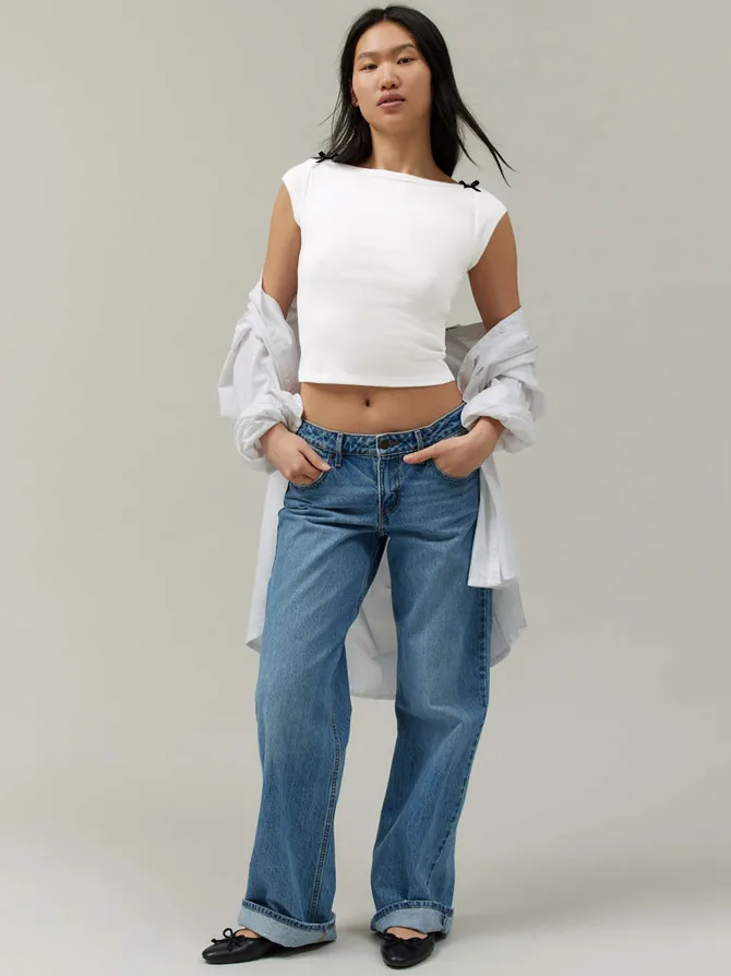 Designed   Spring And Summer New Fashion Trend Solid Color Shoulder T-shirt Bow Decoration Slim Top display picture 4