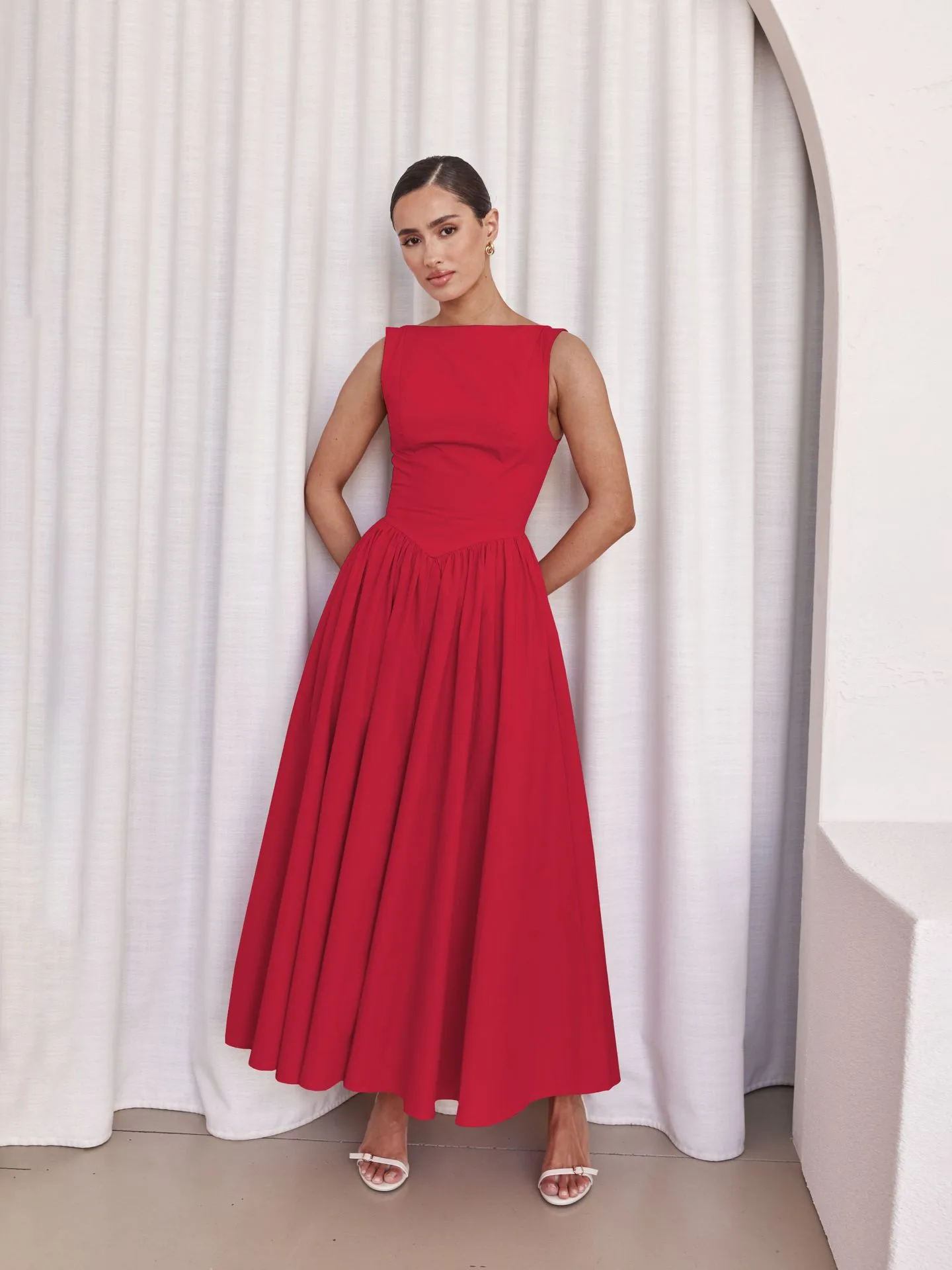 New Spring And Summer   Foreign Trade Women's Clothing  Backless Pleated Solid Color Sleeveless Dress Women display picture 35