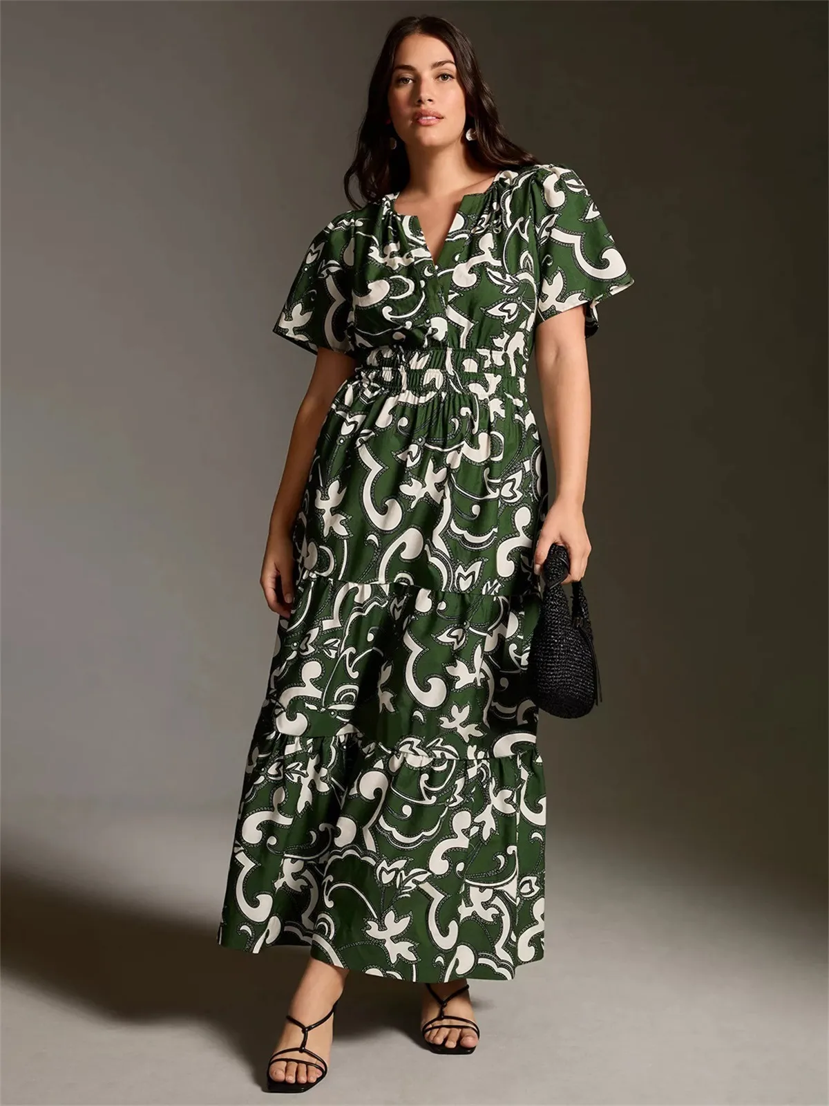 Spring And Summer New  Bohemian Style Elastic Waist V-neck Retro Digital Printing Dress display picture 31