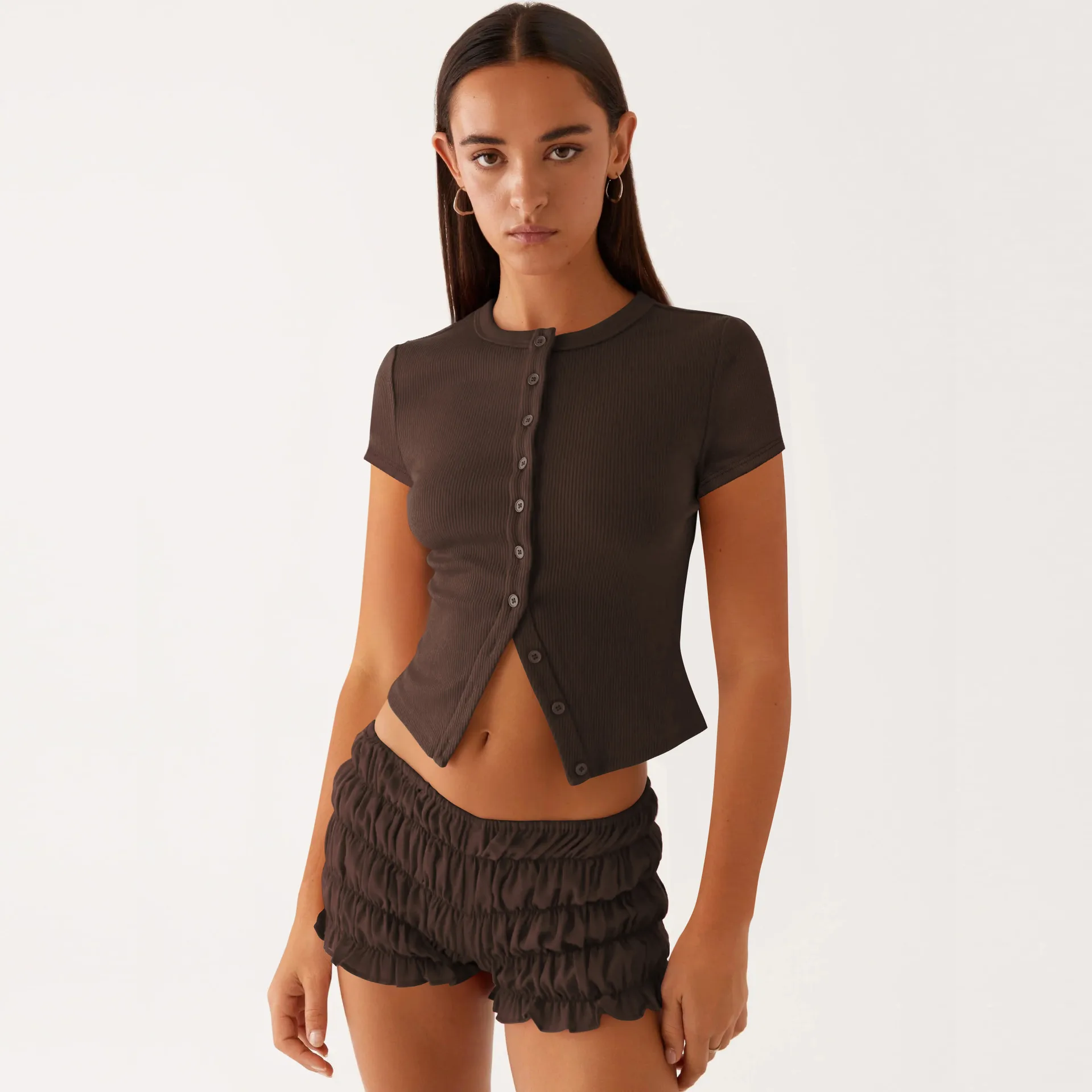 Spring And Summer New Thread Solid Color Round Neck Knitted Short-sleeved Cardigan High-end T-shirt For Women display picture 25