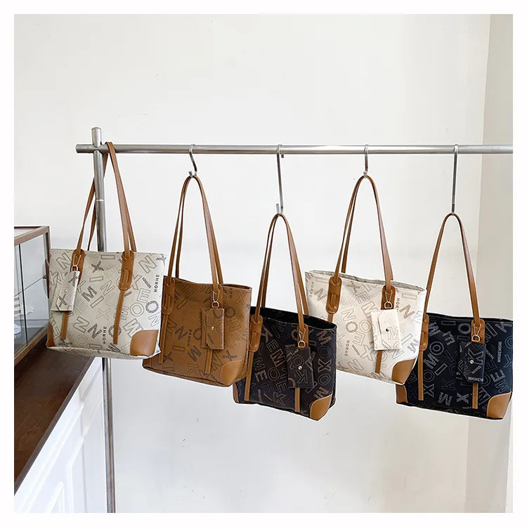 Women's Foreign Trade Bags  New Shoulder Bag Retro Fashion Casual Tote Bag Women's Simple Large Capacity Handbag display picture 15