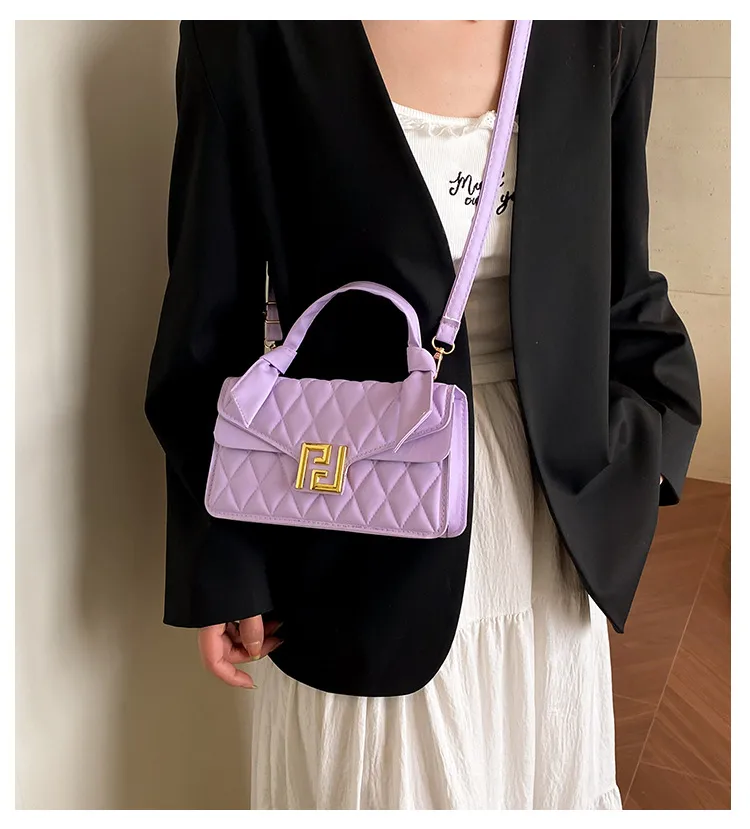 New  Classic Style Diamond Pattern Chain Bag Women's Fashionable All-Match Party Shoulder Messenger Bag display picture 1