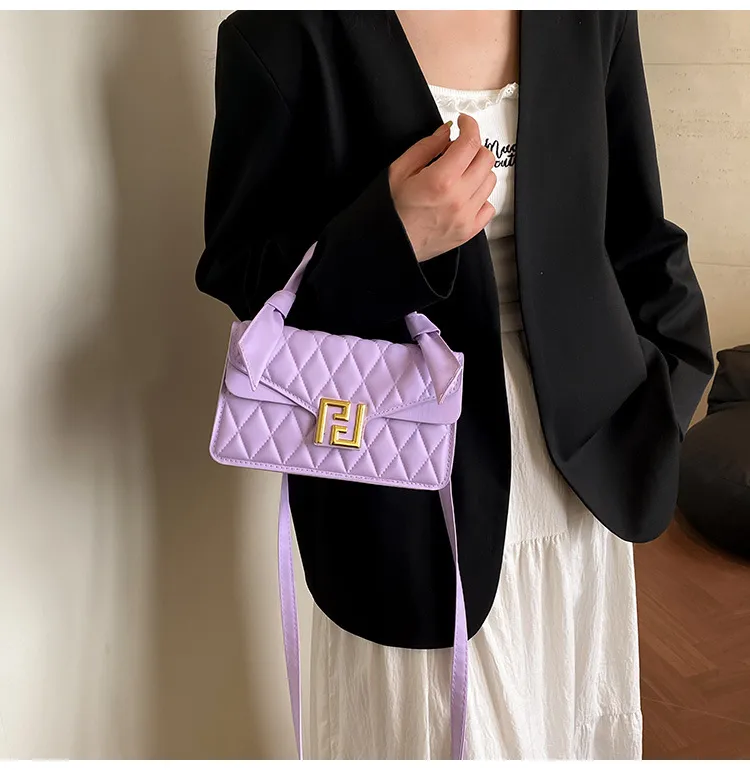 New  Classic Style Diamond Pattern Chain Bag Women's Fashionable All-Match Party Shoulder Messenger Bag display picture 10