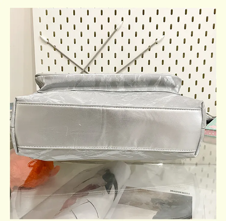 New Painful Bag Baby Bag Big Food Girl Casual Handbag College Student Shoulder Crossbody Bag Folding Ear Women's Bag display picture 23