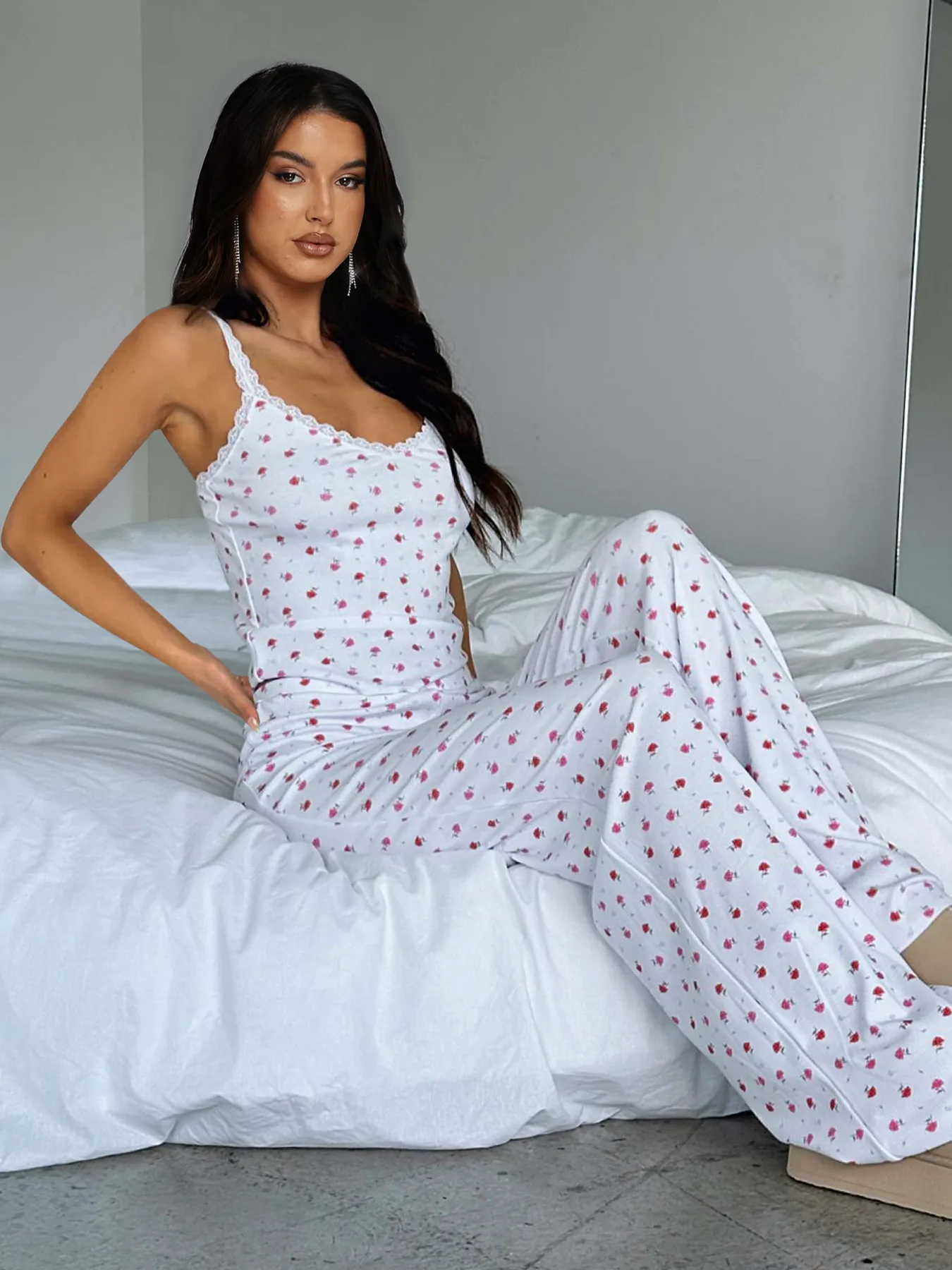 Lace Digital Printing Sling Casual Pants Two-Piece Women's Summer Suit Women's Casual Wear display picture 3