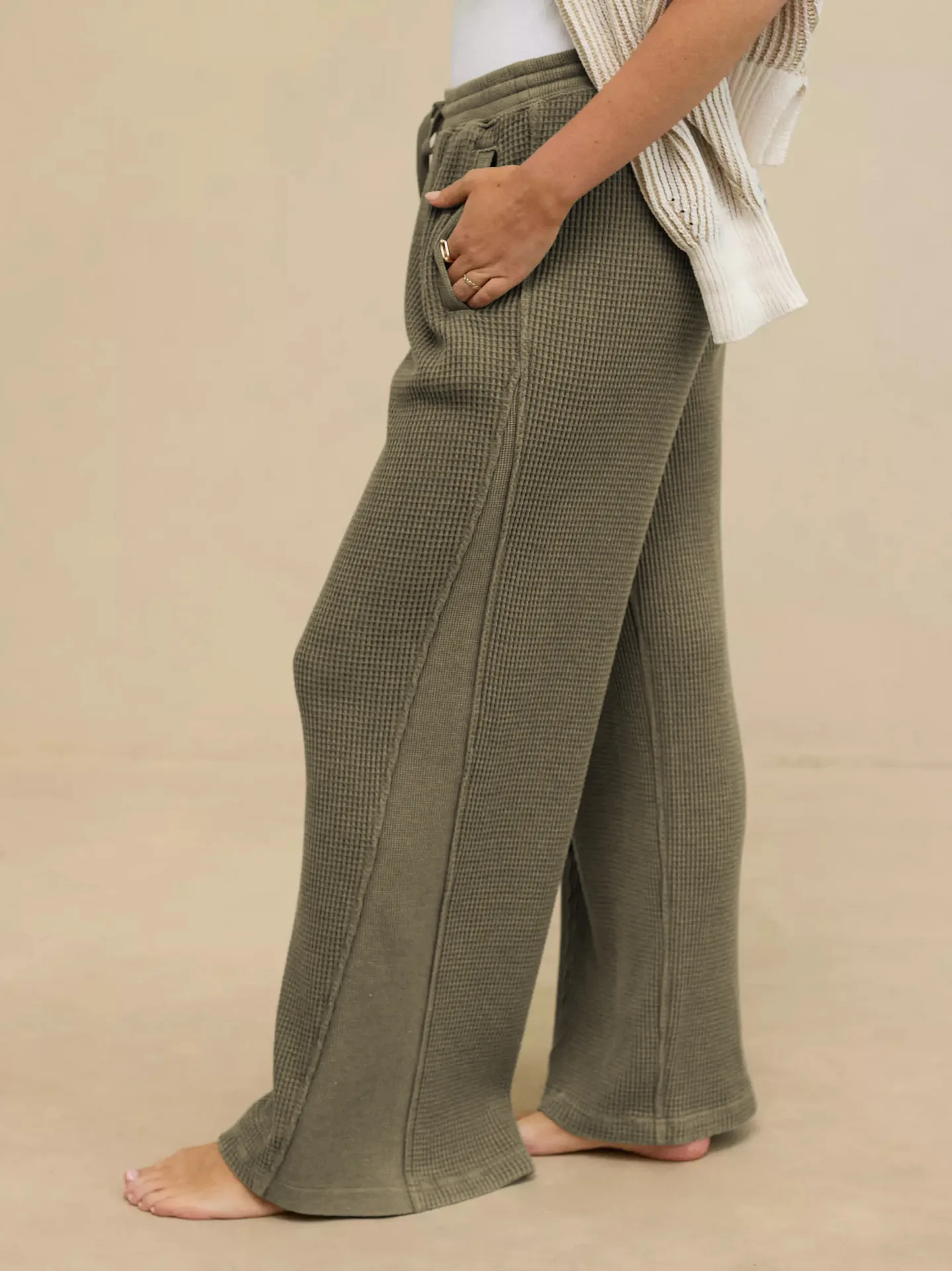 New Foreign Trade Fashion Casual Loose Straight Leg Pants Trousers  Hot Solid Color Lace-up Commuter Autumn And Winter Wide Leg Pants display picture 9