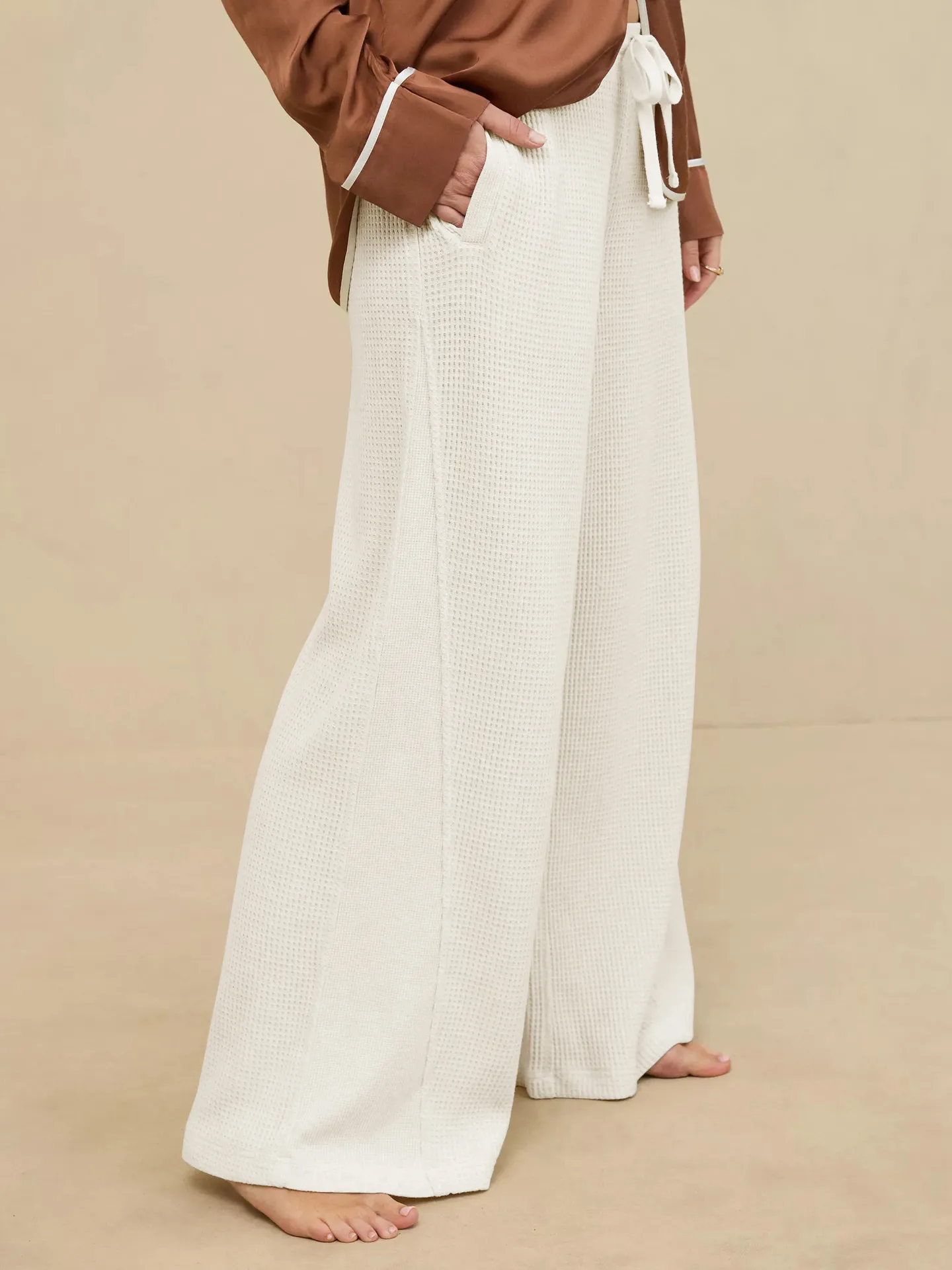 New Foreign Trade Fashion Casual Loose Straight Leg Pants Trousers  Hot Solid Color Lace-up Commuter Autumn And Winter Wide Leg Pants display picture 12