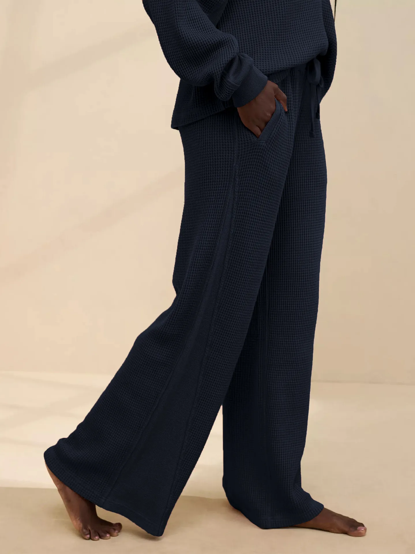 New Foreign Trade Fashion Casual Loose Straight Leg Pants Trousers  Hot Solid Color Lace-up Commuter Autumn And Winter Wide Leg Pants display picture 16
