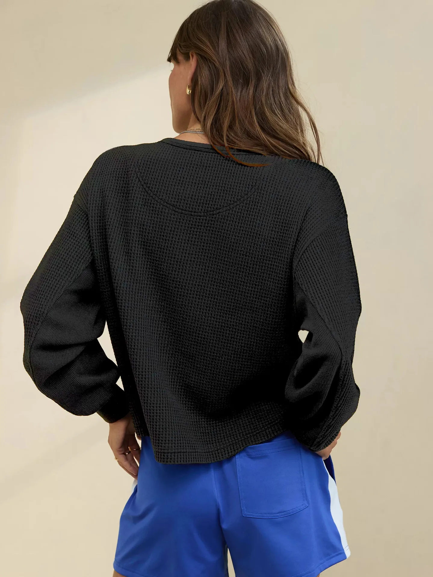 Hot Sale  New Button Waffle Loose Casual Commuting Lazy Sweat Top Autumn And Winter Women's Clothing display picture 24