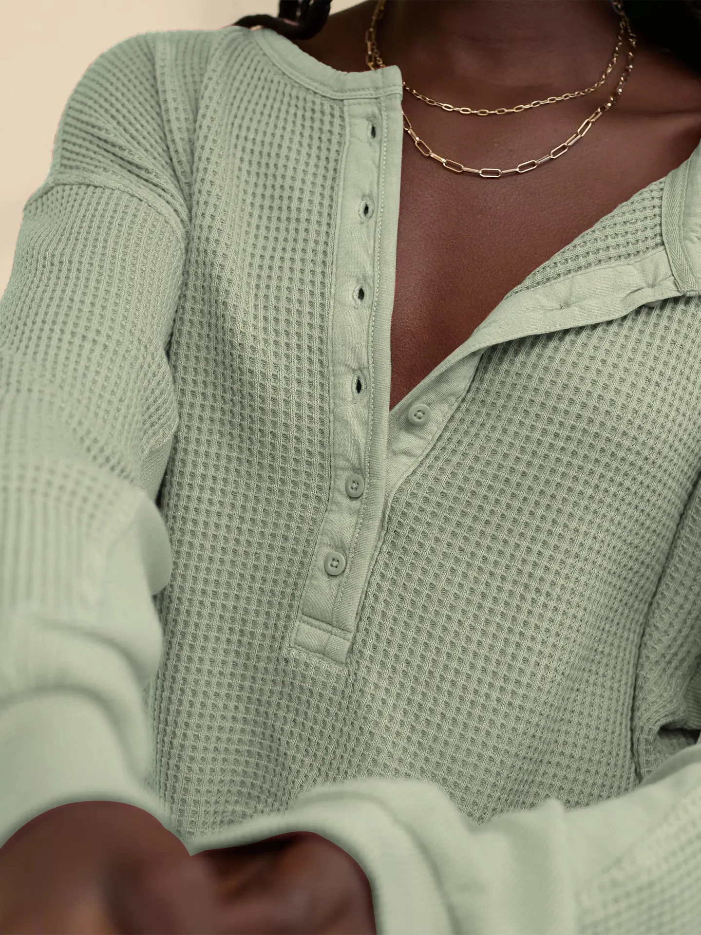 Hot Sale  New Button Waffle Loose Casual Commuting Lazy Sweat Top Autumn And Winter Women's Clothing display picture 29