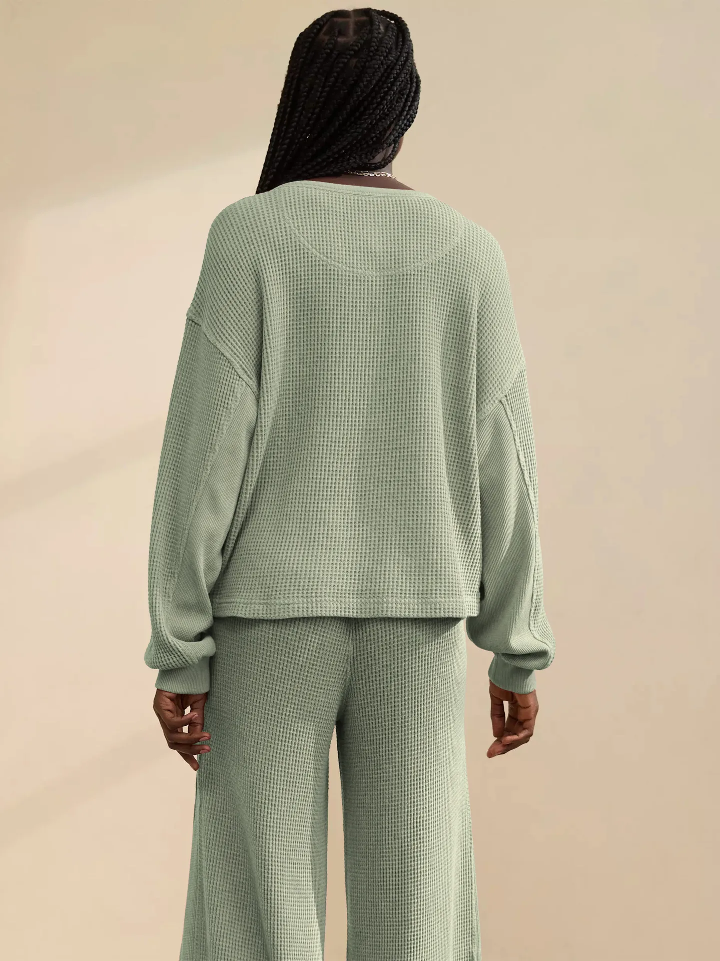 Hot Sale  New Button Waffle Loose Casual Commuting Lazy Sweat Top Autumn And Winter Women's Clothing display picture 31