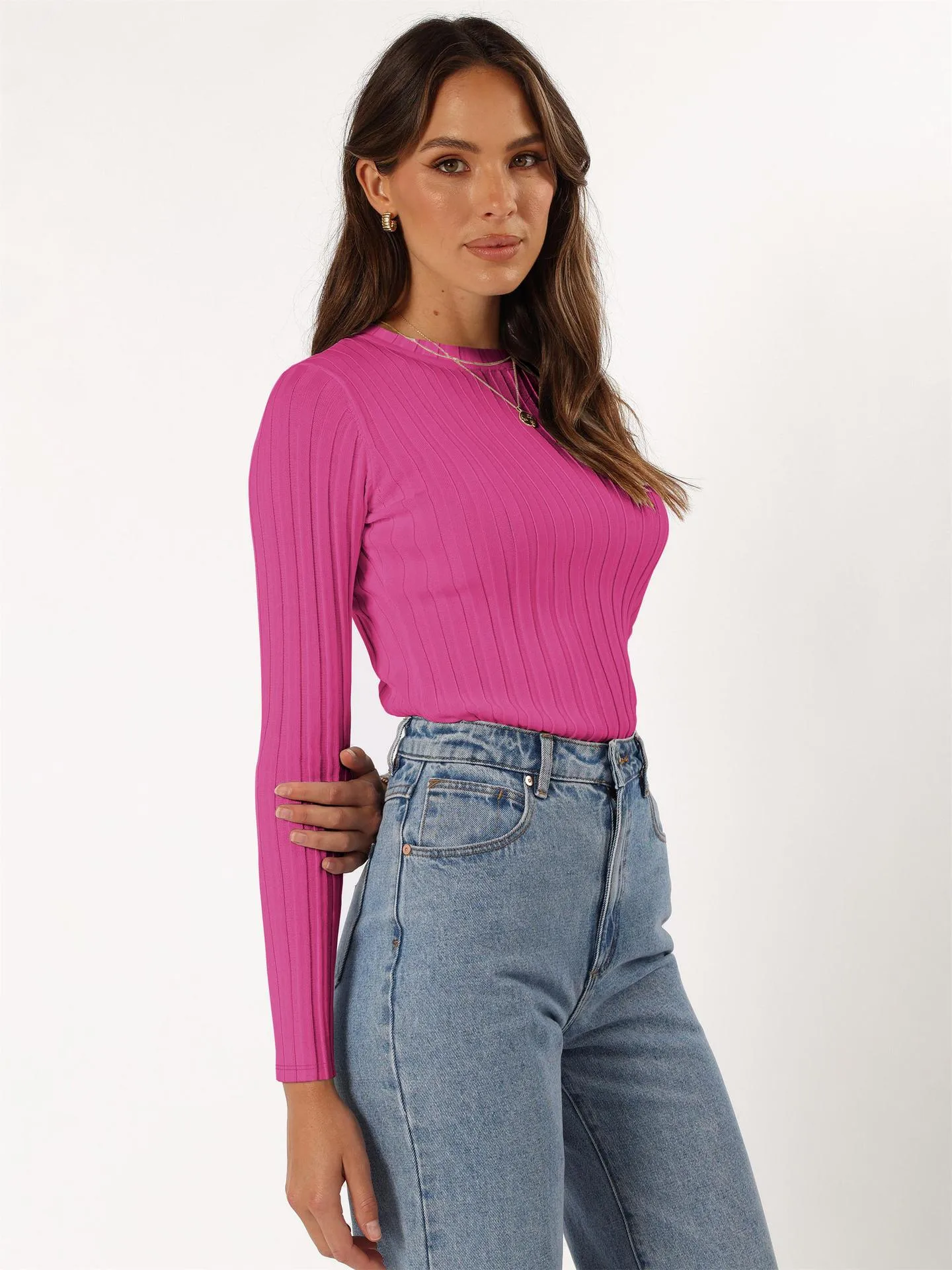 Europe And The United States  New Round Neck Knitted Thread Slim Solid Color Simple Commuter Wind Long Sleeve Top T-shirt display picture 10