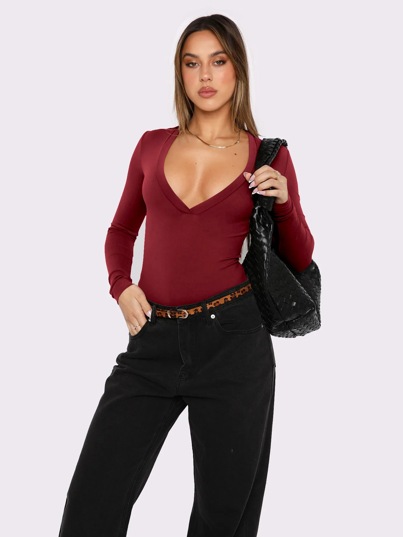 Foreign Trade  Hot Girl Y2K Explosions Women's Wear Deep V-neck Solid Color All-match Slim-fit Top With Long Sleeve Autumn And Winter Women display picture 7