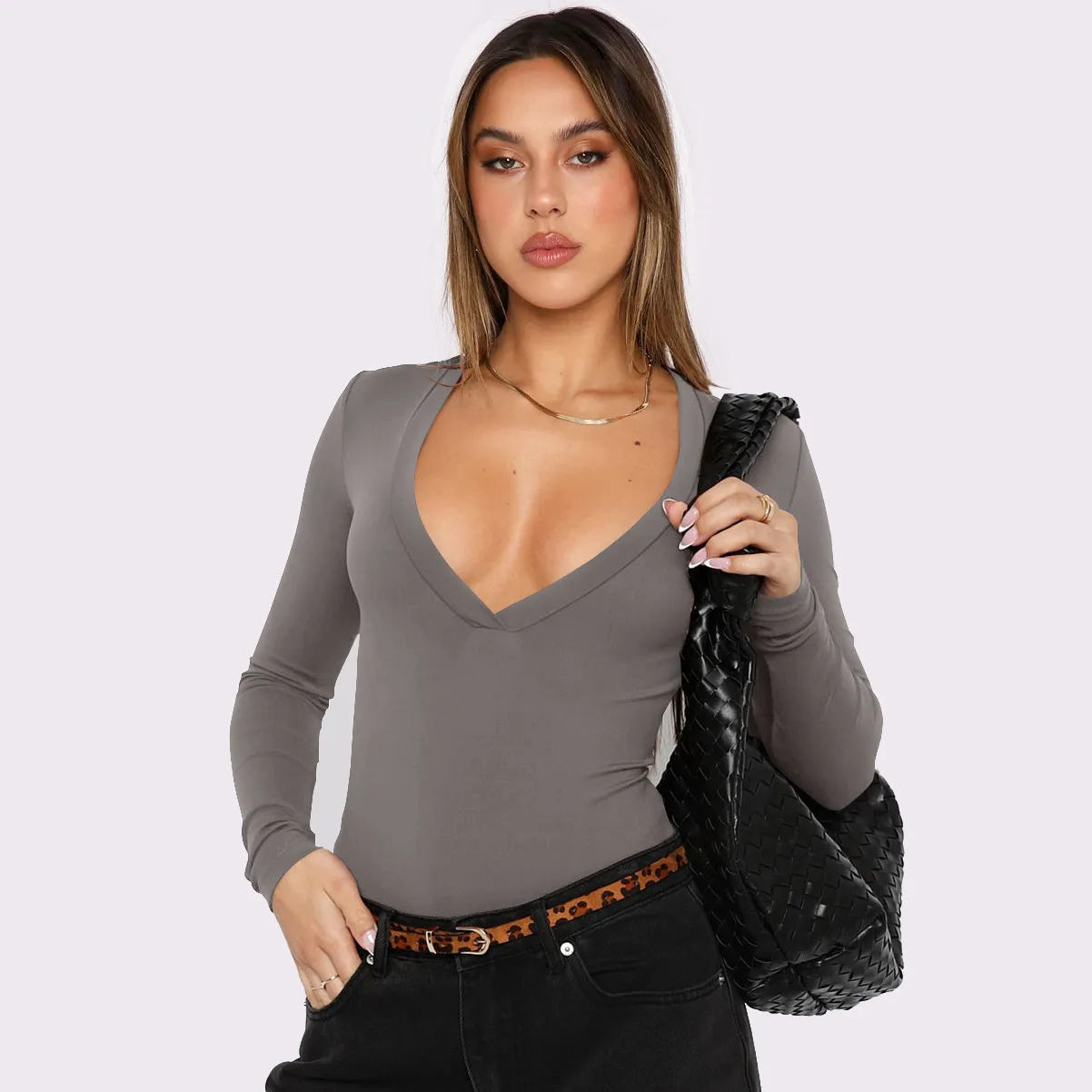 Foreign Trade  Hot Girl Y2K Explosions Women's Wear Deep V-neck Solid Color All-match Slim-fit Top With Long Sleeve Autumn And Winter Women display picture 16