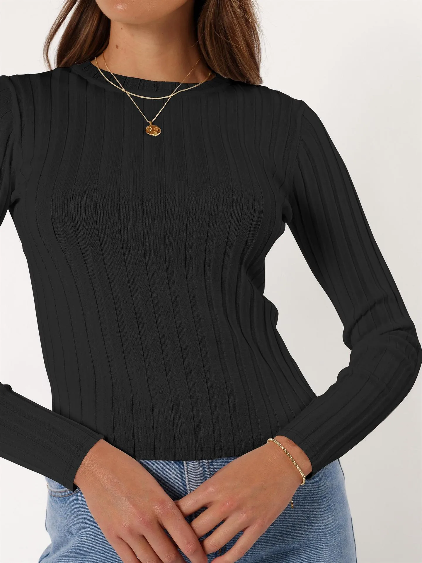 Europe And The United States  New Round Neck Knitted Thread Slim Solid Color Simple Commuter Wind Long Sleeve Top T-shirt display picture 23