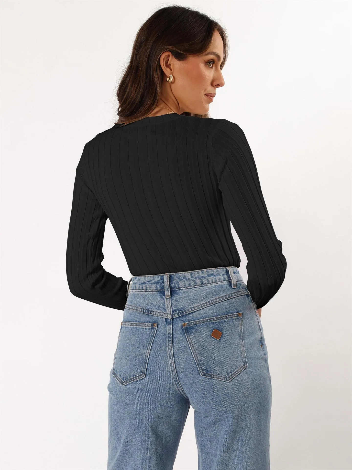 Europe And The United States  New Round Neck Knitted Thread Slim Solid Color Simple Commuter Wind Long Sleeve Top T-shirt display picture 26