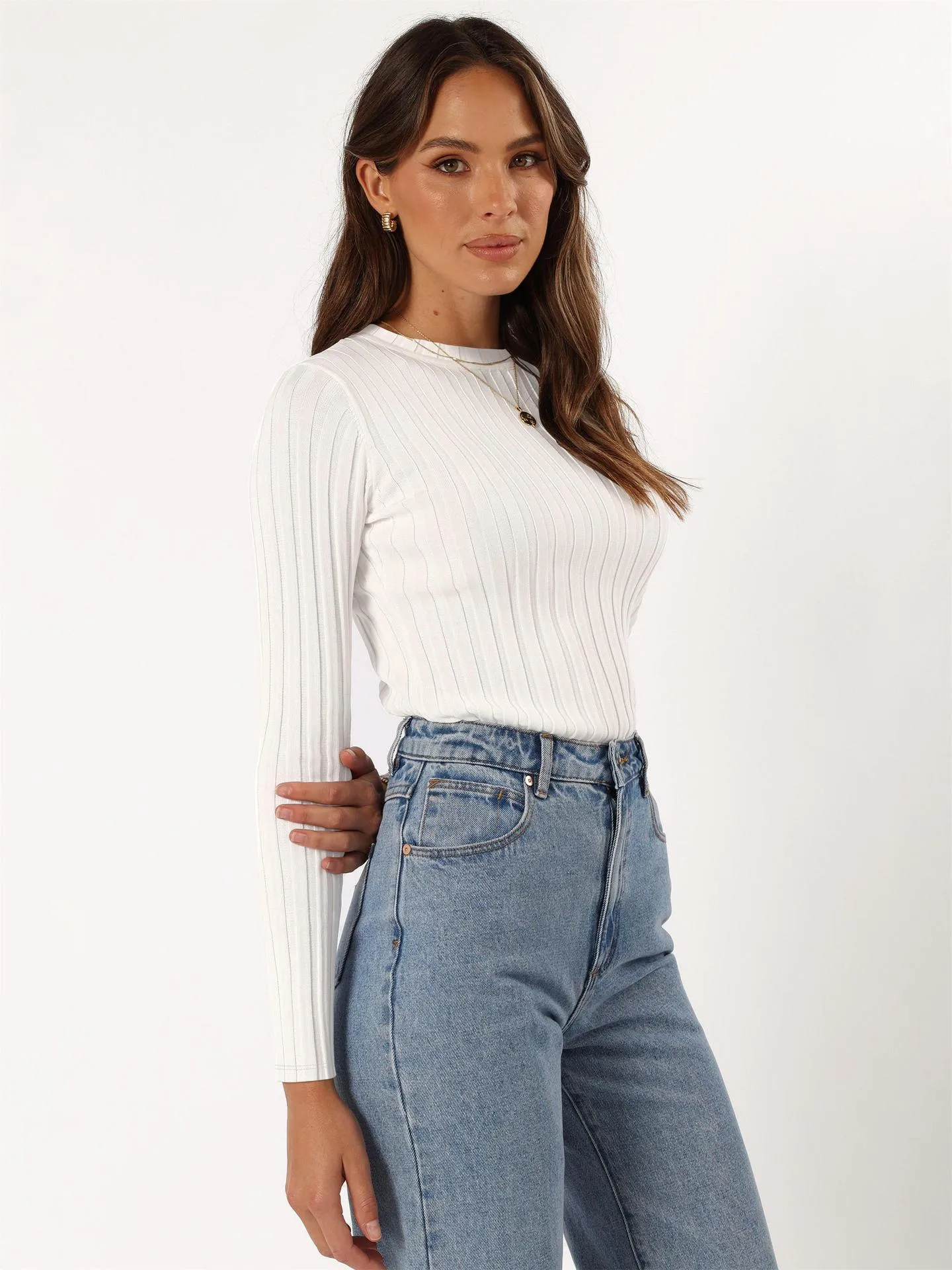 Europe And The United States  New Round Neck Knitted Thread Slim Solid Color Simple Commuter Wind Long Sleeve Top T-shirt display picture 30