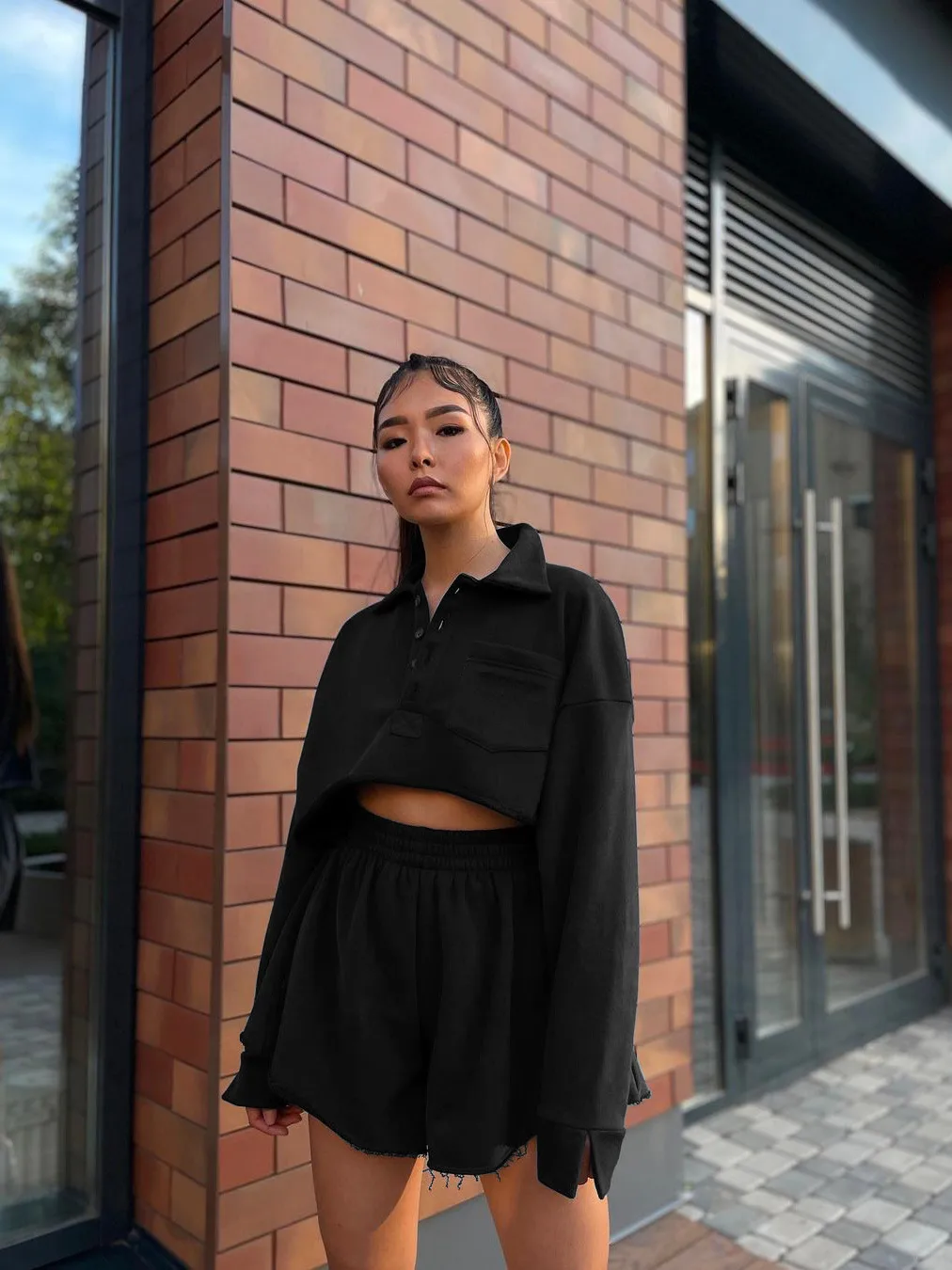 New  POLO Collar Button Pocket Casual Top With Loose Waist Shorts Suit Two-piece Set For Women display picture 30