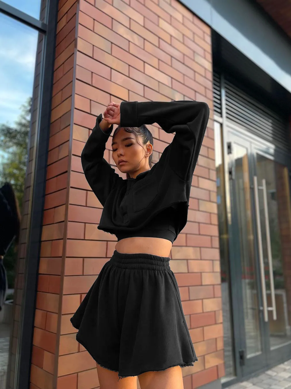 New  POLO Collar Button Pocket Casual Top With Loose Waist Shorts Suit Two-piece Set For Women display picture 31