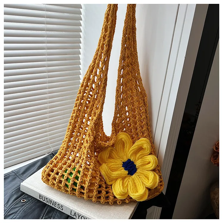 Artistic Hollow Knitted Woven Bag Women's Large Capacity  New Casual Shoulder Bag Seaside Vacation Beach Bag display picture 23